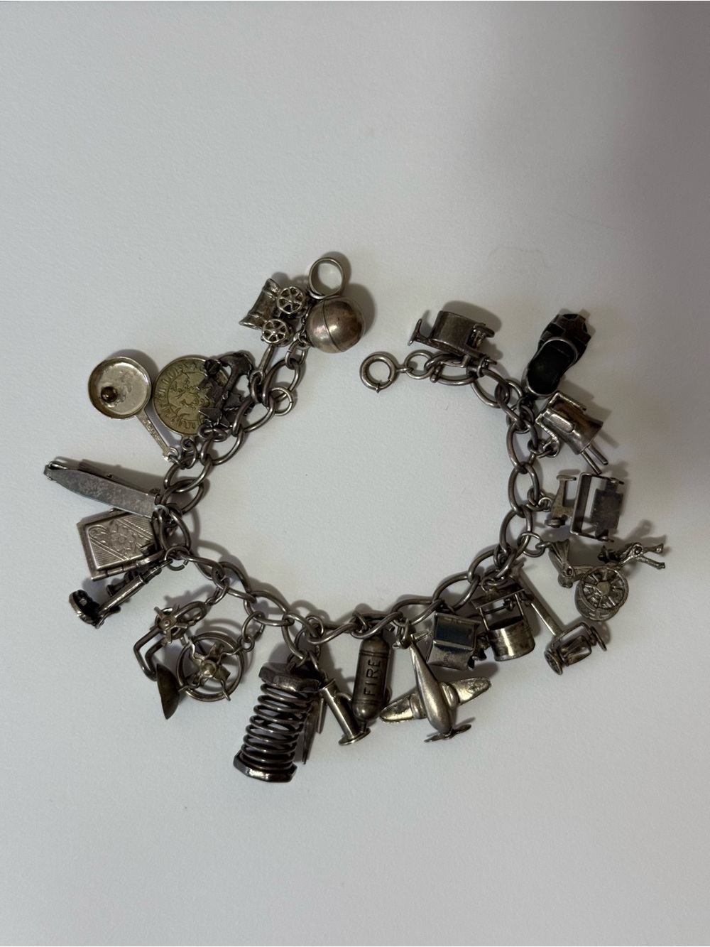 Vintage Sterling Silver Charm Bracelet with Assorted Charms - Picture 2 of 10